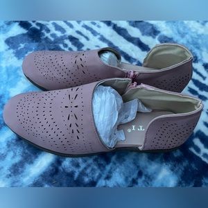 NWOB - Juti pink perforated cut out bootie - size 8.5 never worn